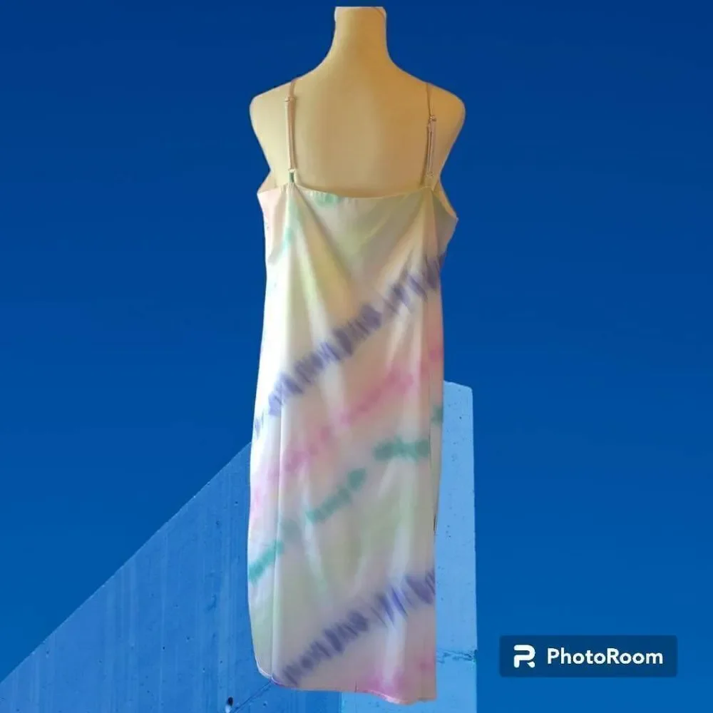 NWOT OnTwelfth Satiny Watercolor Slip Dress Size Large